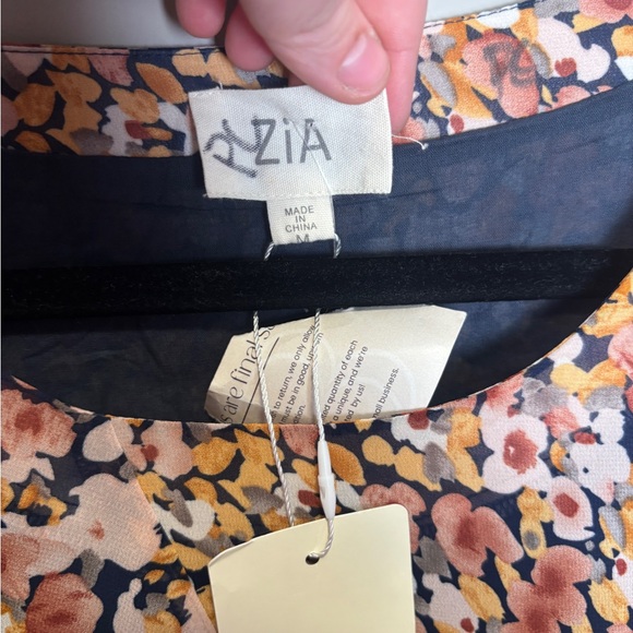 NWT ✨ Zia Women's Floral Mini Dress - Picture 3 of 8